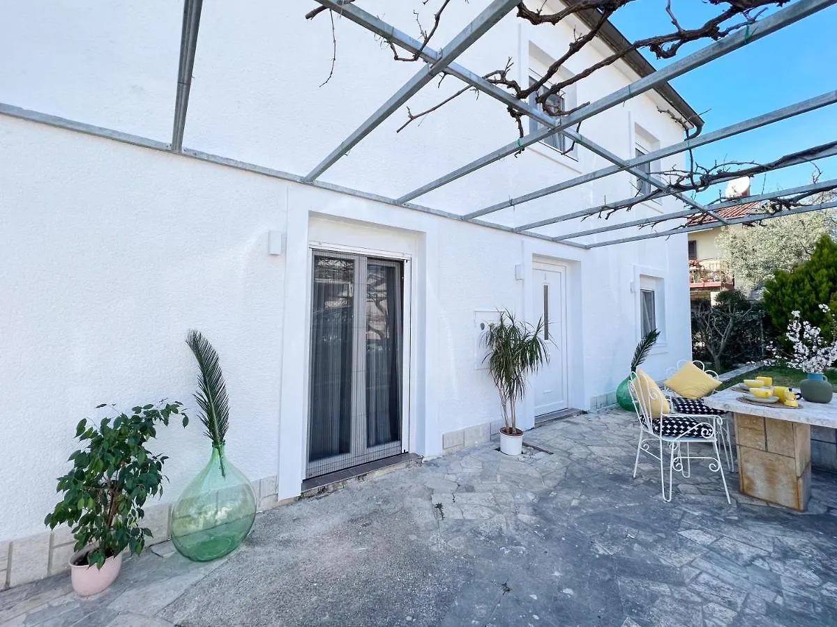 Apartments Teodora Maria Novigrad Istria Kroatië