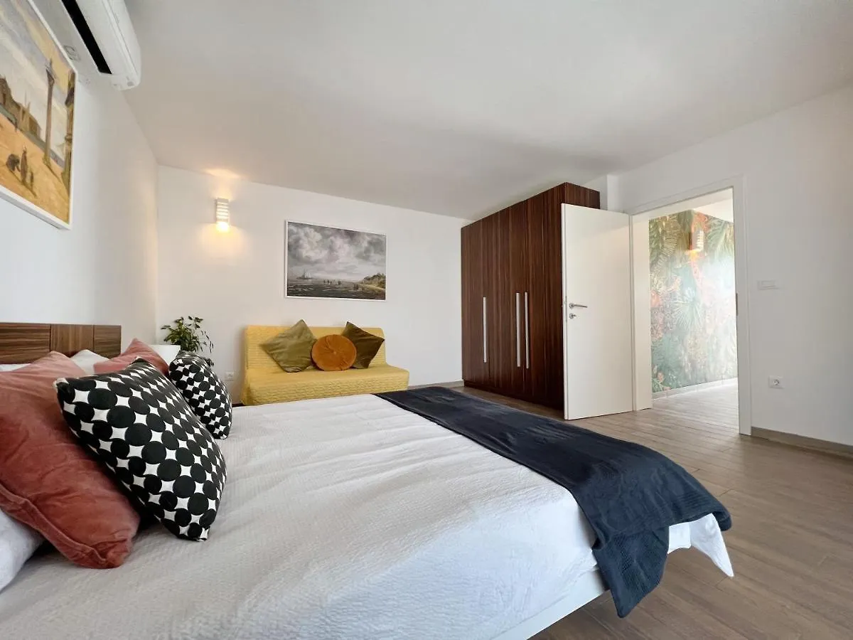 Apartments Teodora Maria Novigrad Istria