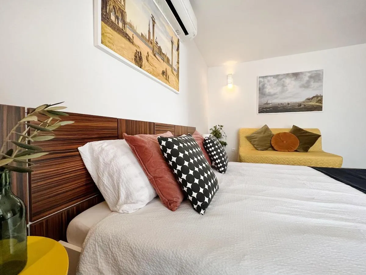 Apartments Teodora Maria Novigrad Istria