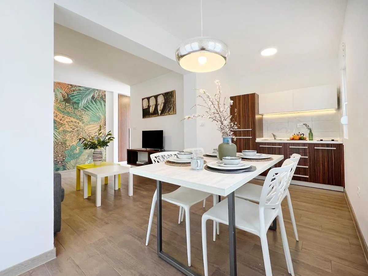 Apartments Teodora Maria Novigrad Istria Kroatien